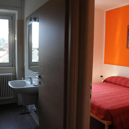 Oleandro Apartmán Domaso