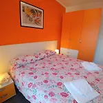 Apartament Oleandro *